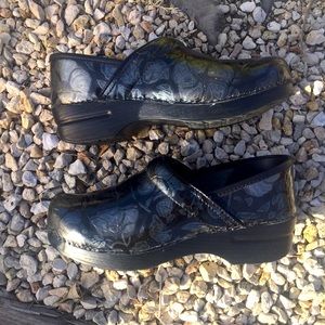 Dansko Professional Floral Patent Clogs